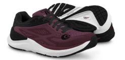 Topo Women's Ultrafly 3 -Hoka Shop W038.Wine Black 03